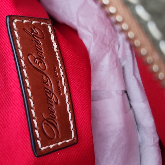 NWOT Dooney & Bourke Moss Green Pebbled Leather Lexington Shopper Tote 💚🎁 - Picture 12 of 17